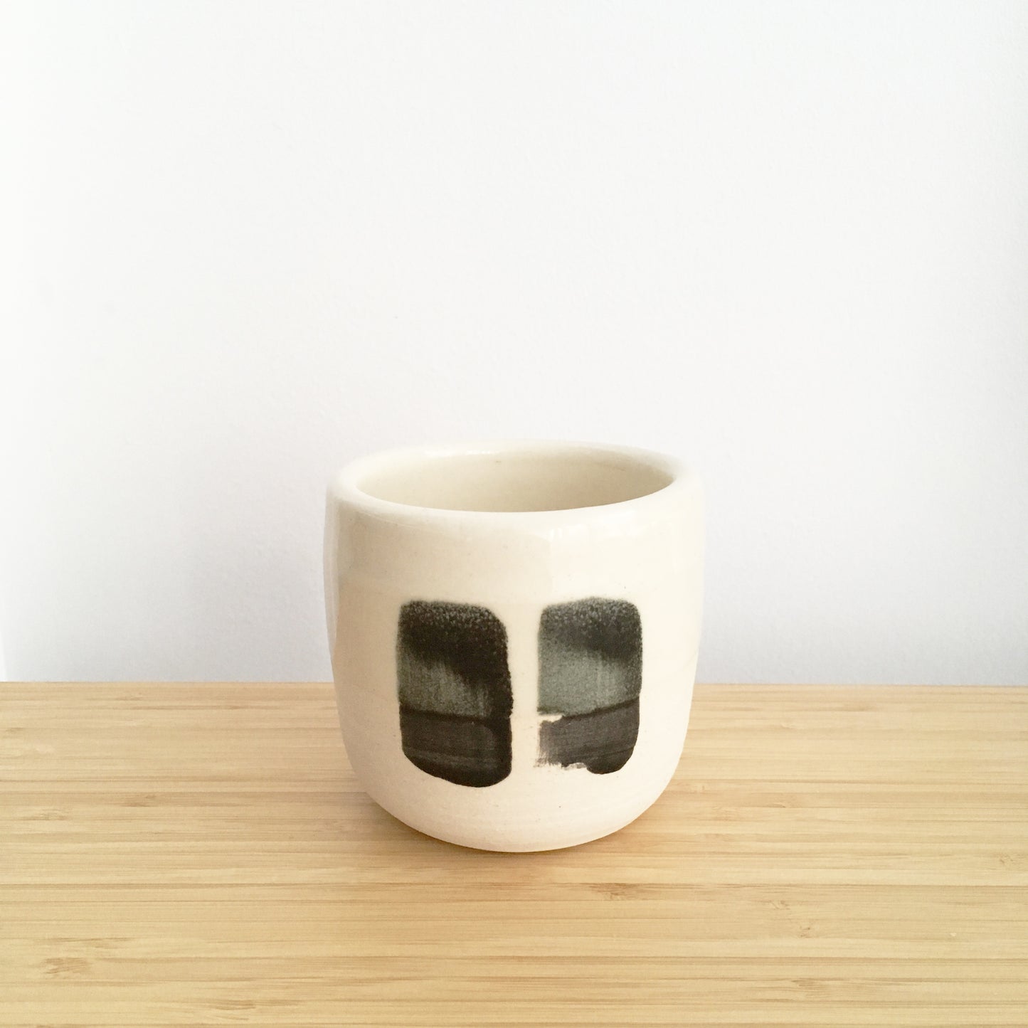 Round Cup, double thick lines
