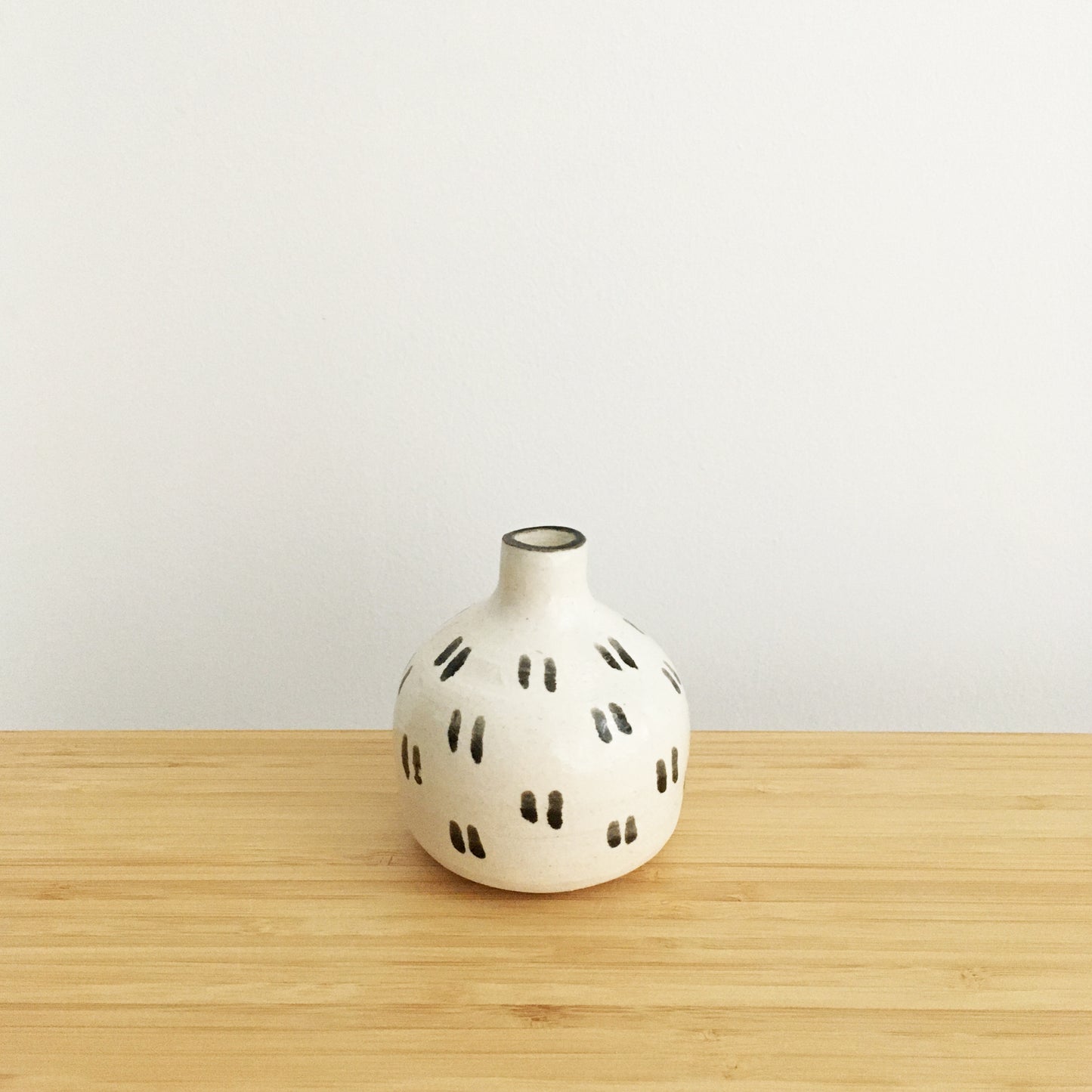 Circular Vase, high neck