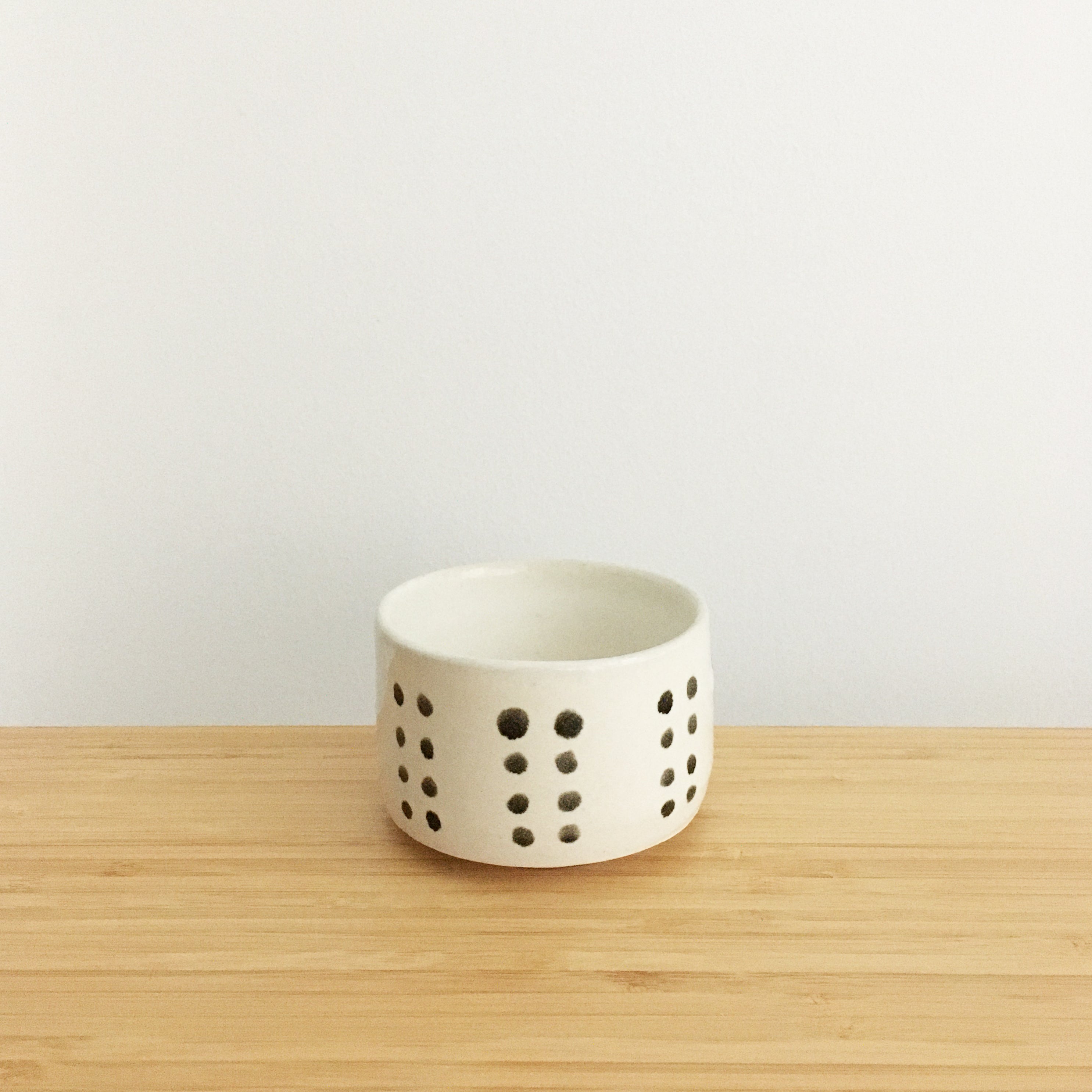 Cylindrical Ramekin with Ring, dotted